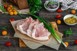 Корейка свиная на кости