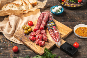 Колбаса сыровяленая “Сальчисон”